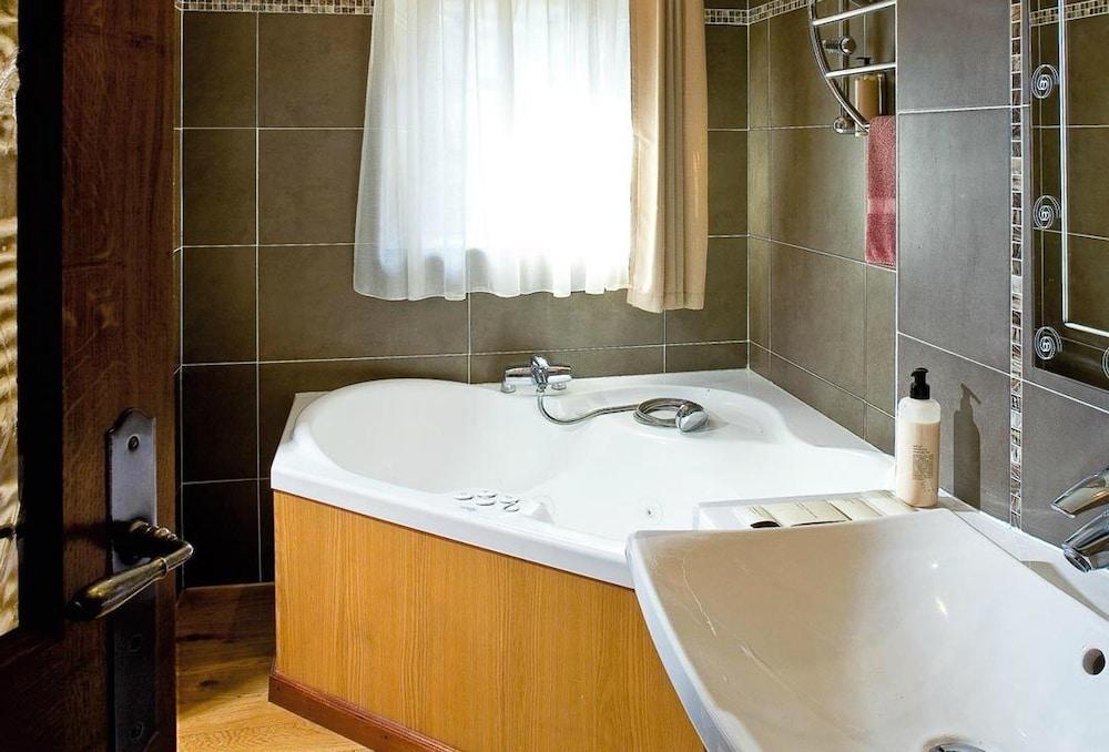 Hotel Les Remparts Mirepoix  Dış mekan fotoğraf