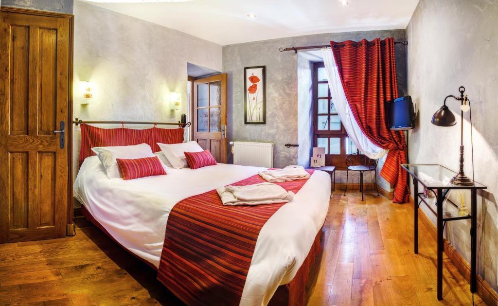 Hotel Les Remparts Mirepoix  Oda fotoğraf